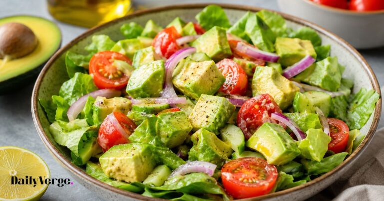 Best Ensalada con Palta Near Me