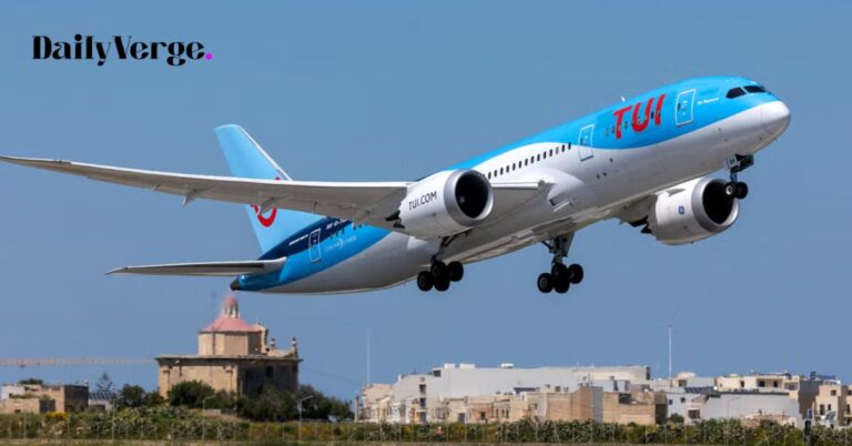 tui flight by6754 emergency landing
